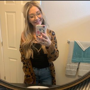 Meet your Posher, Carly